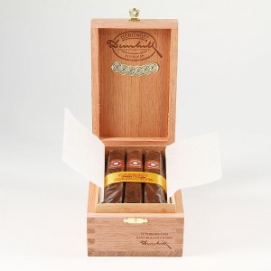 Dunhill Heritage Robusto Box-Pressed