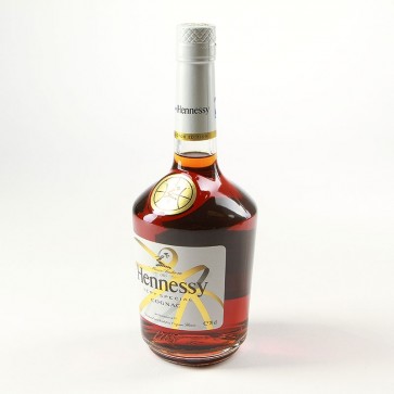 Hennessy Very Special Cognac Collector Edition 